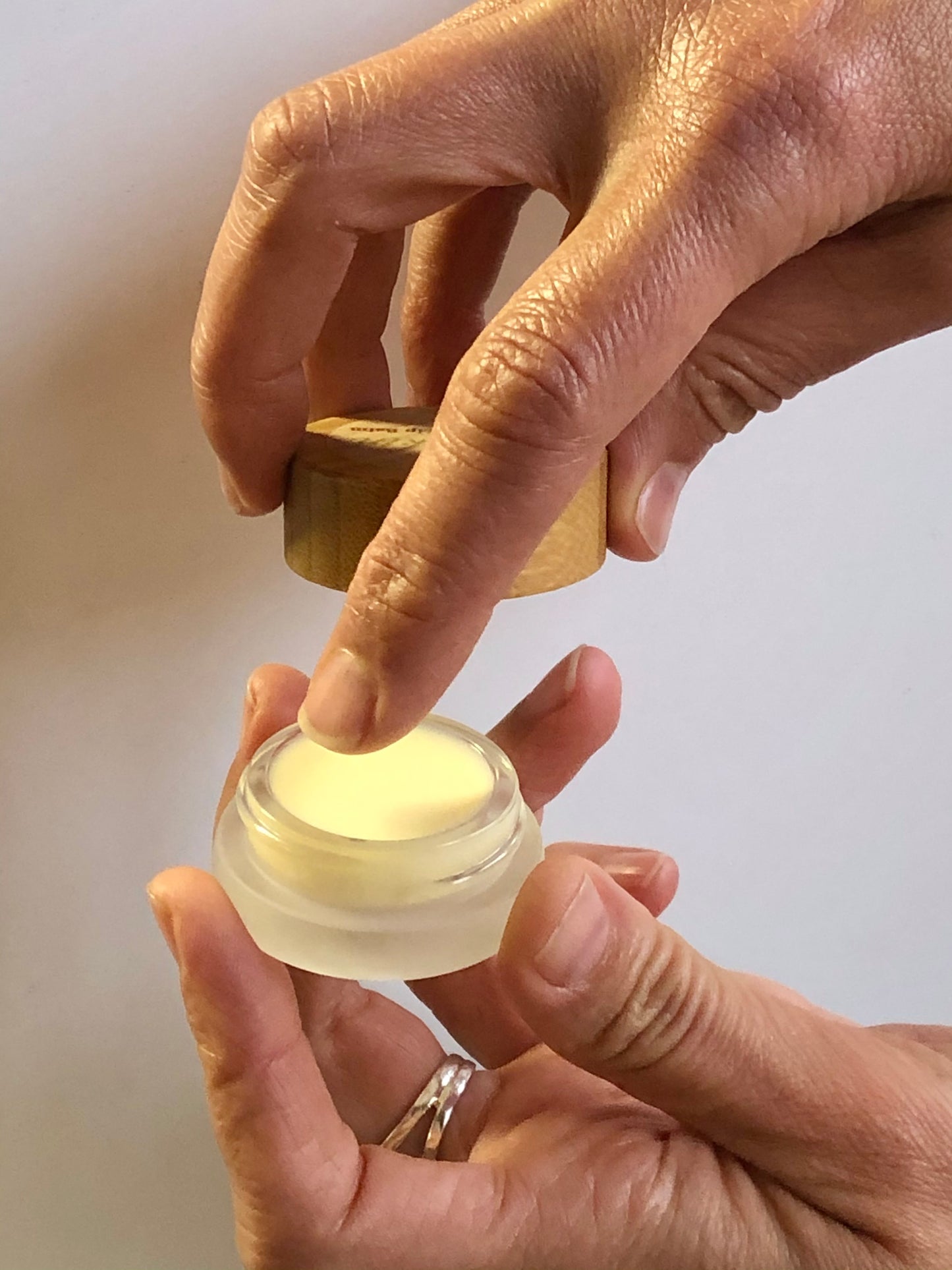 Plumping & Softening Lip Scrub
